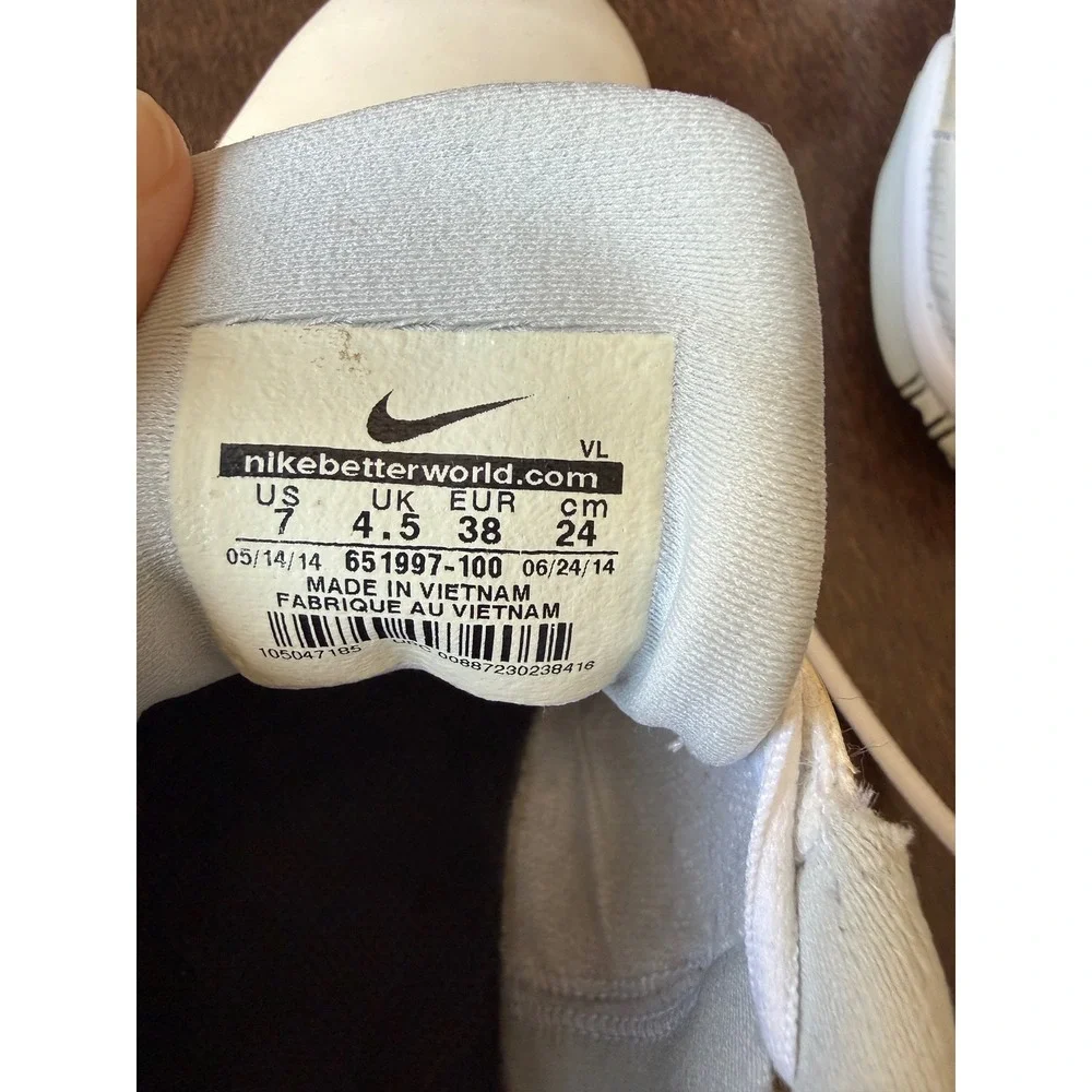 Nike delight V Classic Womens Golf Shoes Cream White Spiked 651997-100 Size